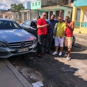 Meet your Posher, Dario